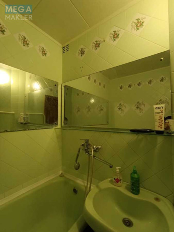 Оренда 2 кімнатної квартири, <a class="location-link" href="/kiev/" title="Недвижимость Київ">Київ</a>, <a class="location-link" href="/kiev/darnickij/" title="Недвижимость Дарницький район">Дарницький р-н</a>, Харківське шосе, 63 (изображение 9)