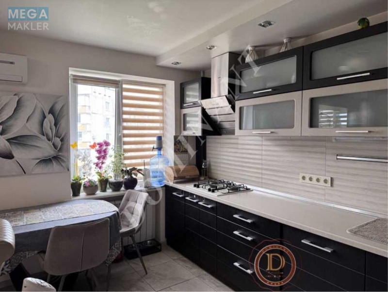 Продаж 3 кімнатної квартири (63/40/10), 6 пов. 9 пов. будинку, <a class="location-link" href="/zaporozhje/" title="Недвижимость Запоріжжя">Запоріжжя</a>, <a class="location-link" href="/zaporozhje/leninskij/" title="Недвижимость Ленінський район">Ленінський р-н</a>, Товарищеская, 37 (изображение 2)