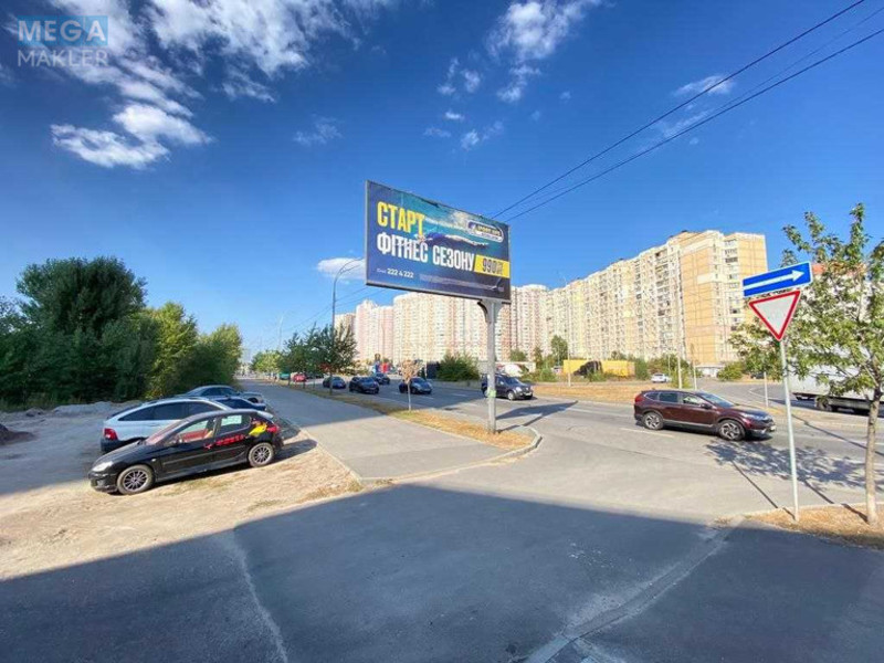 Оренда окремої будівлі/побудови, 2 336 кв.м, <a class="location-link" href="/kiev/" title="Недвижимость Київ">Київ</a>, <a class="location-link" href="/kiev/darnickij/" title="Недвижимость Дарницький район">Дарницький р-н</a>, Петра Григоренка просп., 10 (изображение 5)