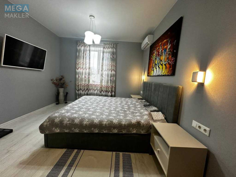 Продаж дома, 3 поверху, 175 кв.м, 5 кімнат, ділянка 4 сотки, <a class="location-link" href="/petropavlovskaya-borshagovka/" title="Недвижимость Петропавлівська Борщагівка">Петропавлівська Борщагівка</a>, Шевченко (изображение 10)