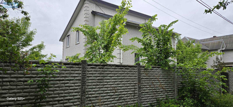 Продаж дома, 2 поверху, 190 кв.м, 5 кімнат, ділянка 10 соток, <a class="location-link" href="/kiev/" title="Недвижимость Київ">Київ</a>, <a class="location-link" href="/kiev/darnickij/" title="Недвижимость Дарницький район">Дарницький р-н</a>, Гоголя вул. (изображение 2)