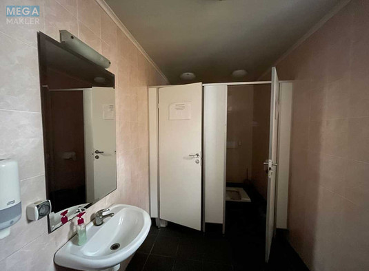 Продаж комерційної нерухомості, 520&nbsp;кв.м, <a class="location-link" href="/trebuhov/" title="Недвижимость Требухів">Требухів</a>, броварська, 1а (изображение 21)