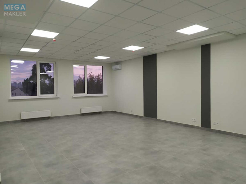 Оренда комерційної нерухомості, 58,10 кв.м, под офис, <a class="location-link" href="/kiev/" title="Недвижимость Київ">Київ</a>, <a class="location-link" href="/kiev/dneprovskij/" title="Недвижимость Дніпровський район">Дніпровський р-н</a>, Уинстона Черчилля ул., 1 (изображение 3)