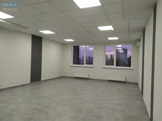 Оренда комерційної нерухомості, 58,10&nbsp;кв.м, под офис, <a class="location-link" href="/kiev/" title="Недвижимость Київ">Київ</a>, <a class="location-link" href="/kiev/dneprovskij/" title="Недвижимость Дніпровський район">Дніпровський р-н</a>, Уинстона Черчилля ул., 1 (изображение 4)