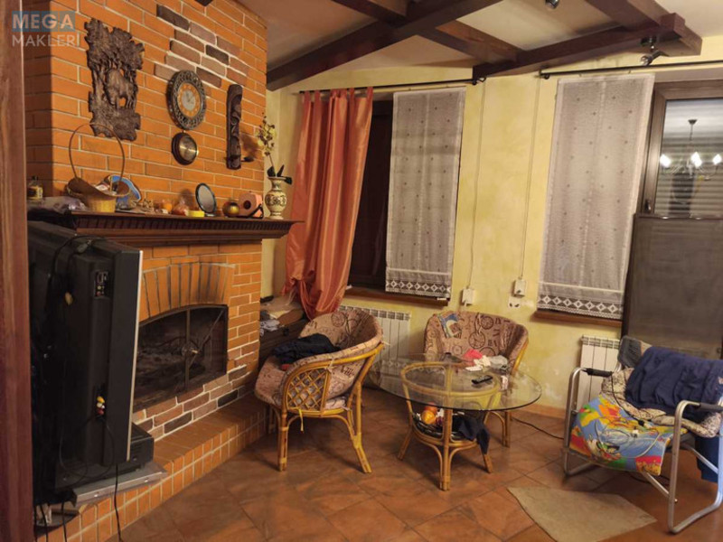 Продаж дома, 2 поверху, 100 кв.м, 3 кімнати, ділянка 6 соток, <a class="location-link" href="/novomoskovsk/" title="Недвижимость Новомосковськ">Новомосковськ</a>, Набережна (изображение 8)