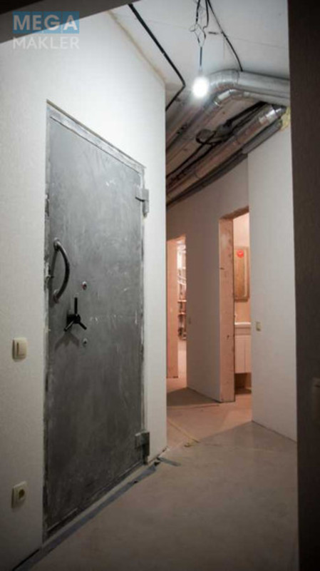 Продаж комерційної нерухомості, 553 кв.м, под офис, <a class="location-link" href="/kiev/" title="Недвижимость Київ">Київ</a>, <a class="location-link" href="/kiev/solomenskij/" title="Недвижимость Солом'янський район">Солом'янський р-н</a>, Народного Ополчения ул., 5А (изображение 10)