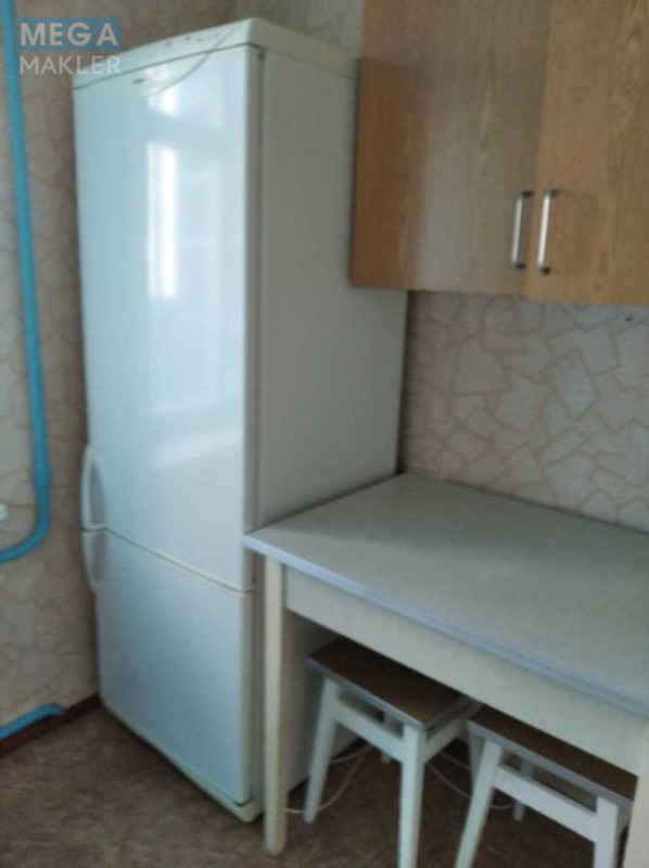 Оренда 1 кімнатної квартири, <a class="location-link" href="/kiev/" title="Недвижимость Київ">Київ</a>, <a class="location-link" href="/kiev/goloseevskij/" title="Недвижимость Голосіївський район">Голосіївський р-н</a>, Науки просп., 15 (изображение 3)