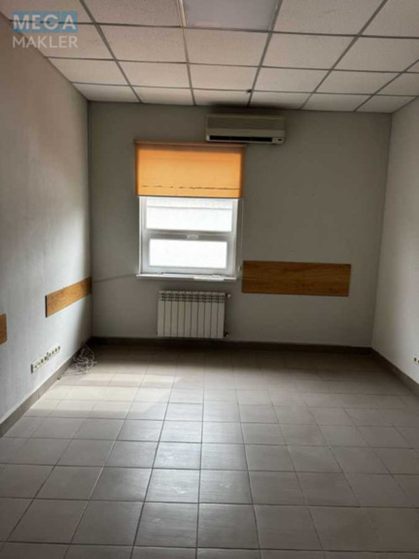 Оренда комерційної нерухомості, 20 кв.м, под офис, <a class="location-link" href="/odessa/" title="Недвижимость Одеса">Одеса</a>, <a class="location-link" href="/odessa/suvorovskij/" title="Недвижимость Суворовський район">Суворовський р-н</a>, Атамана Головатого, 92 (изображение 3)