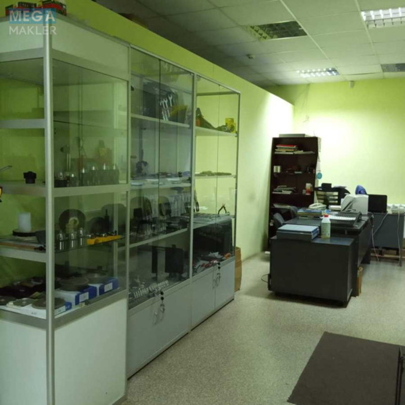 Продаж комерційної нерухомості, 100 кв.м, под магазин, <a class="location-link" href="/kiev/" title="Недвижимость Київ">Київ</a>, <a class="location-link" href="/kiev/solomenskij/" title="Недвижимость Солом'янський район">Солом'янський р-н</a>, Николая Голего ул., 7б (изображение 7)