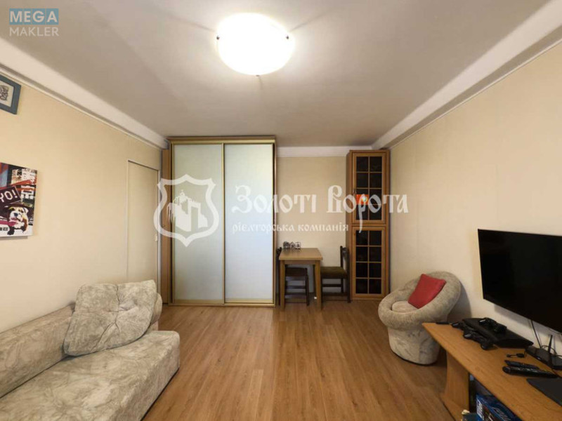 Продаж 2 кімнатної квартири (46/30/8), 9 пов. 9 пов. будинку, <a class="location-link" href="/kiev/" title="Недвижимость Київ">Київ</a>, <a class="location-link" href="/kiev/obolonskij/" title="Недвижимость Оболонський район">Оболонський р-н</a>, Автозаводська вул., 25 (изображение 4)