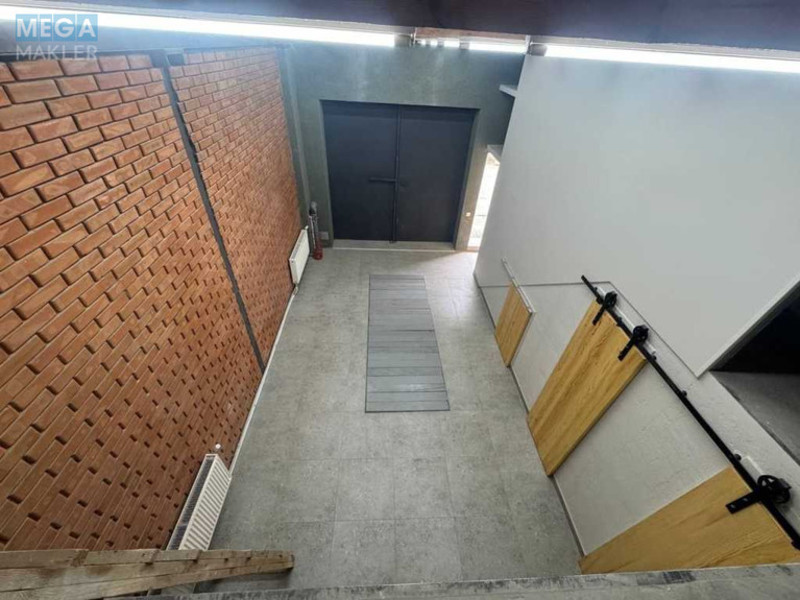 Продаж комерційної нерухомості, 120 кв.м, <a class="location-link" href="/kiev/" title="Недвижимость Київ">Київ</a>, <a class="location-link" href="/kiev/podolskij/" title="Недвижимость Подільський район">Подільський р-н</a>, Тираспольская ул., 12-14 (изображение 2)