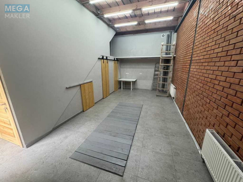 Продаж комерційної нерухомості, 120 кв.м, <a class="location-link" href="/kiev/" title="Недвижимость Київ">Київ</a>, <a class="location-link" href="/kiev/podolskij/" title="Недвижимость Подільський район">Подільський р-н</a>, Тираспольская ул., 12-14 (изображение 3)