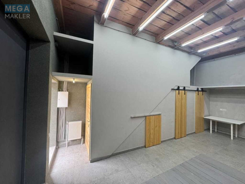 Продаж комерційної нерухомості, 120 кв.м, <a class="location-link" href="/kiev/" title="Недвижимость Київ">Київ</a>, <a class="location-link" href="/kiev/podolskij/" title="Недвижимость Подільський район">Подільський р-н</a>, Тираспольская ул., 12-14 (изображение 4)