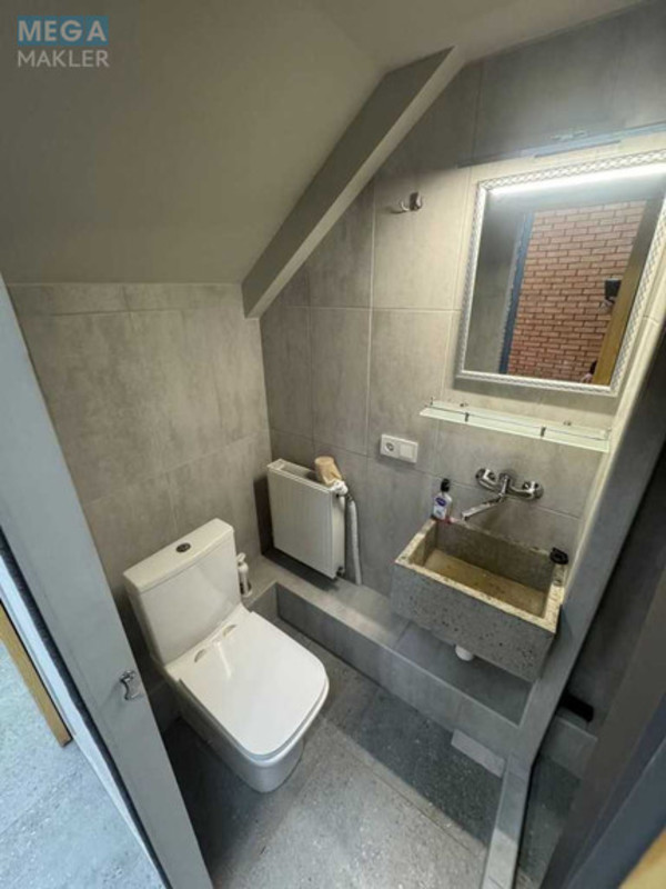 Продаж комерційної нерухомості, 120 кв.м, <a class="location-link" href="/kiev/" title="Недвижимость Київ">Київ</a>, <a class="location-link" href="/kiev/podolskij/" title="Недвижимость Подільський район">Подільський р-н</a>, Тираспольская ул., 12-14 (изображение 12)