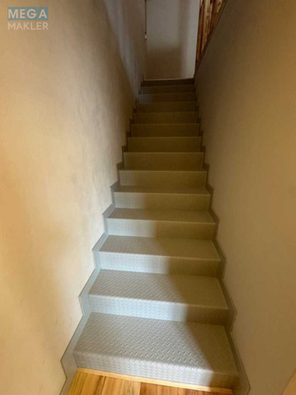 Продаж комерційної нерухомості, 120 кв.м, <a class="location-link" href="/kiev/" title="Недвижимость Київ">Київ</a>, <a class="location-link" href="/kiev/podolskij/" title="Недвижимость Подільський район">Подільський р-н</a>, Тираспольская ул., 12-14 (изображение 18)