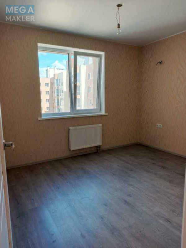 Продаж 1 кімнатної квартири (38/16/8), 8 пов. 10 пов. будинку, <a class="location-link" href="/sofievskaya-borshagovka/" title="Недвижимость Софіївська Борщагівка">Софіївська Борщагівка</a>, Небесної сотні, 26/21 (изображение 2)