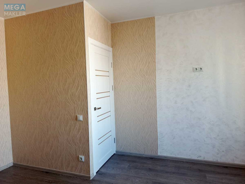 Продаж 1 кімнатної квартири (38/16/8), 8 пов. 10 пов. будинку, <a class="location-link" href="/sofievskaya-borshagovka/" title="Недвижимость Софіївська Борщагівка">Софіївська Борщагівка</a>, Небесної сотні, 26/21 (изображение 7)