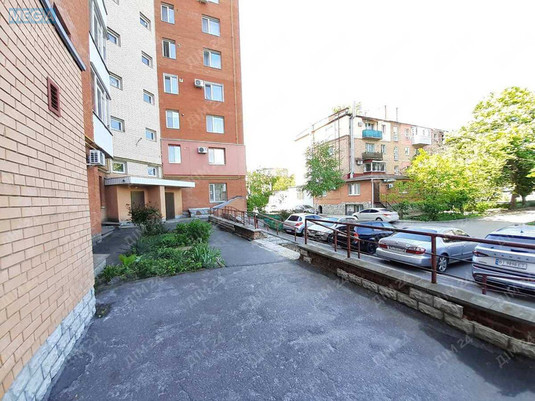 Новобудова, 10 поверхів, <a class="location-link" href="/poltava/" title="Недвижимость Полтава">Полтава</a>, <a class="location-link" href="/poltava/leninskij/" title="Недвижимость Ленінський район">Ленінський р-н</a>, Небесної Сотні, 81 (изображение 5)