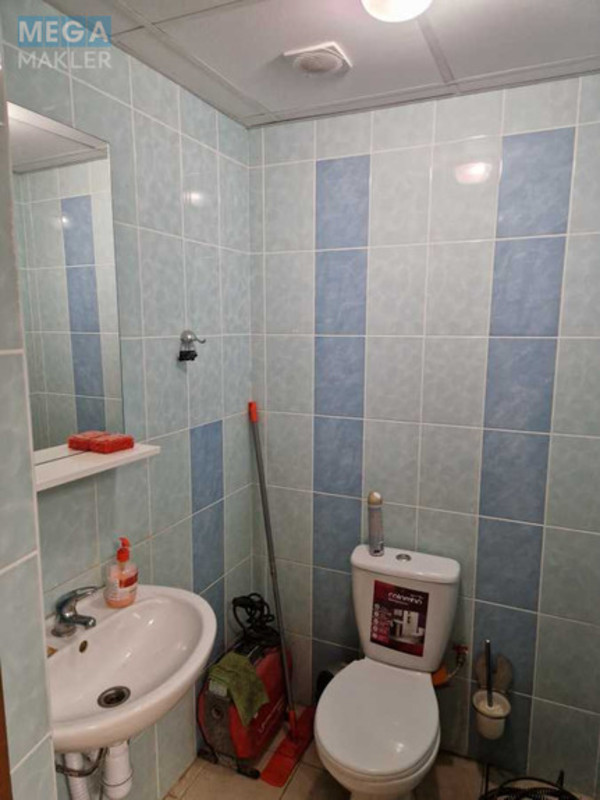Продаж окремої будівлі/побудови, 182 кв.м, <a class="location-link" href="/kiev/" title="Недвижимость Київ">Київ</a>, <a class="location-link" href="/kiev/podolskij/" title="Недвижимость Подільський район">Подільський р-н</a>, Осиповського вул., 9 (изображение 6)