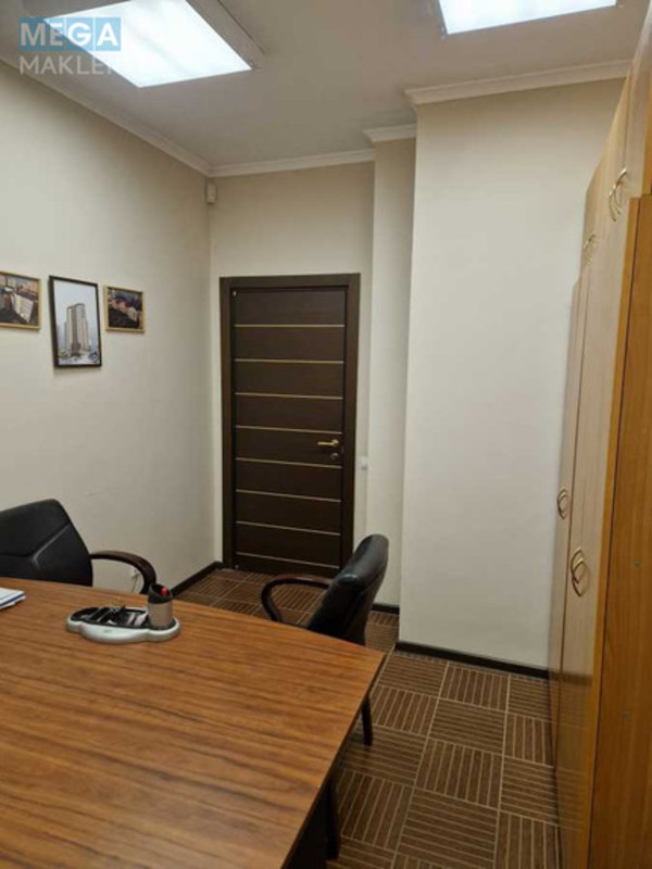 Продаж окремої будівлі/побудови, 182 кв.м, <a class="location-link" href="/kiev/" title="Недвижимость Київ">Київ</a>, <a class="location-link" href="/kiev/podolskij/" title="Недвижимость Подільський район">Подільський р-н</a>, Осиповського вул., 9 (изображение 9)