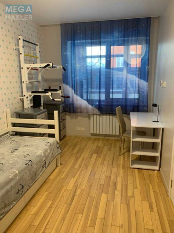 Продаж 3 кімнатної квартири (68/39/10), 1 пов. 4 пов. будинку, <a class="location-link" href="/gatnoe/" title="Недвижимость Гатне">Гатне</a>, Дорошенка, 5 (изображение 8)