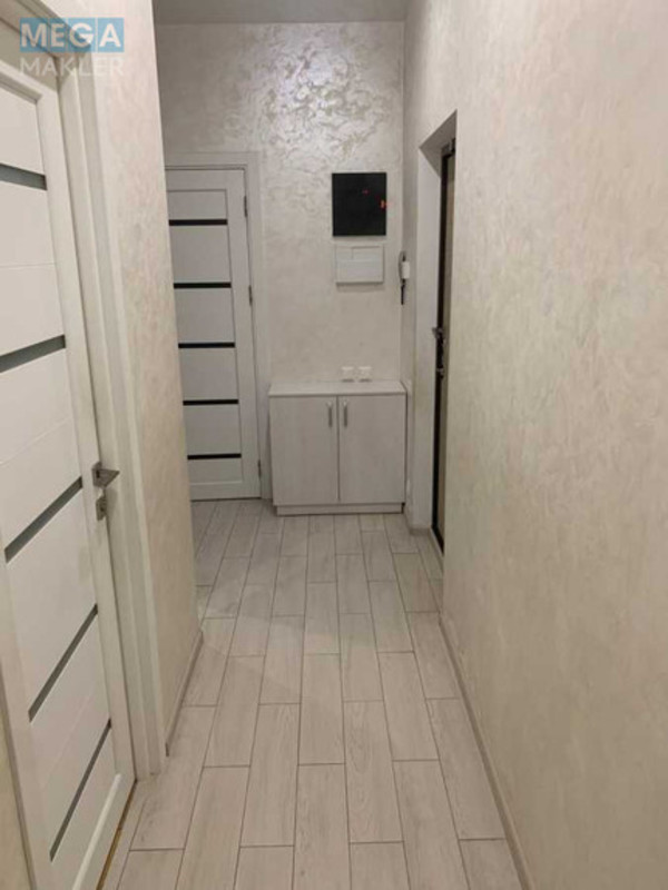 Продаж 3 кімнатної квартири (68/39/10), 1 пов. 4 пов. будинку, <a class="location-link" href="/gatnoe/" title="Недвижимость Гатне">Гатне</a>, Дорошенка, 5 (изображение 15)
