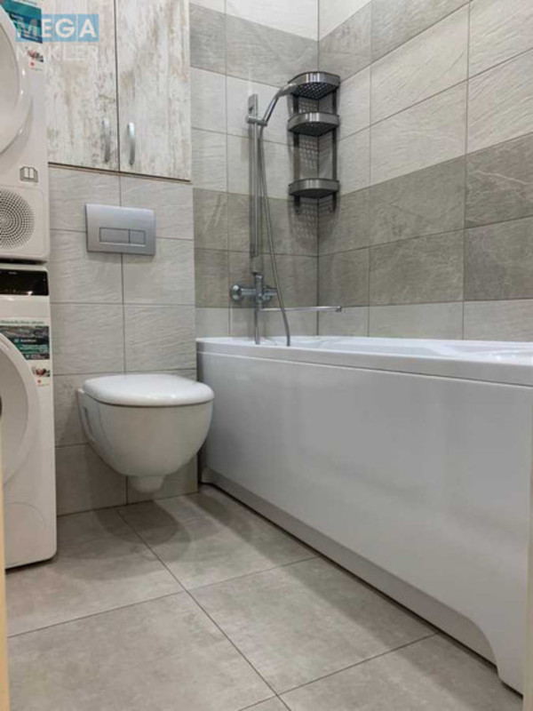 Продаж 3 кімнатної квартири (68/39/10), 1 пов. 4 пов. будинку, <a class="location-link" href="/gatnoe/" title="Недвижимость Гатне">Гатне</a>, Дорошенка, 5 (изображение 19)