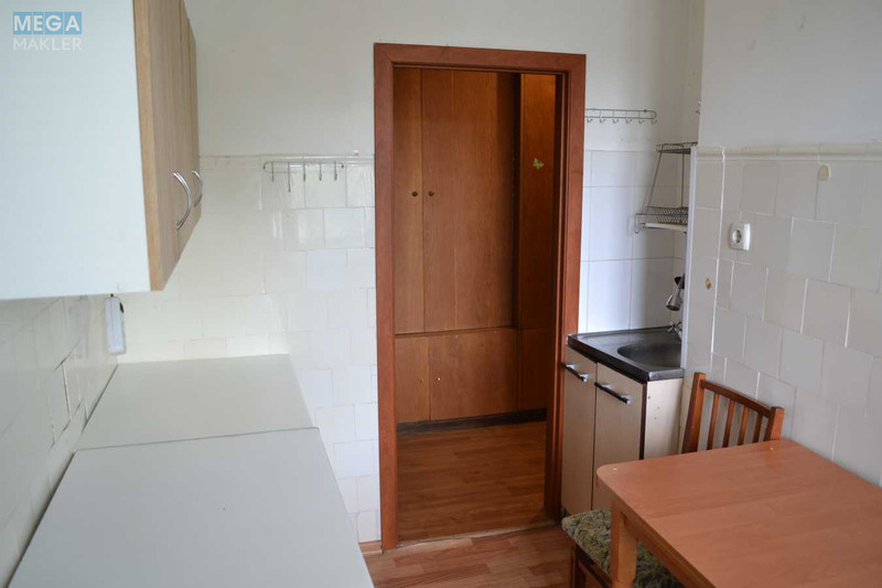 Продаж 3 кімнатної квартири (65/48/6), 3 пов. 3 пов. будинку, <a class="location-link" href="/kiev/" title="Недвижимость Київ">Київ</a>, <a class="location-link" href="/kiev/solomenskij/" title="Недвижимость Солом'янський район">Солом'янський р-н</a>, Соціалістична вул., 28 (изображение 3)