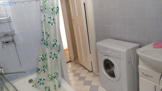 Продаж 3 кімнатної квартири (65/48/6), 3 пов. 3 пов. будинку, <a class="location-link" href="/kiev/" title="Недвижимость Київ">Київ</a>, <a class="location-link" href="/kiev/solomenskij/" title="Недвижимость Солом'янський район">Солом'янський р-н</a>, Соціалістична вул., 28 (изображение 10)