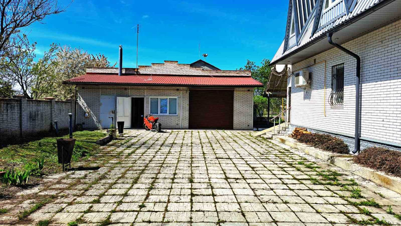 Продаж окремої будівлі/побудови, 465 кв.м, <a class="location-link" href="/poradovka/" title="Недвижимость Порадівка">Порадівка</a>, Реаолюціїї, 1 (изображение 2)