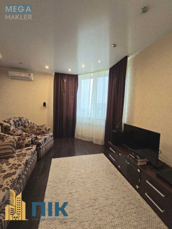 Продаж 2 кімнатної квартири (67/37/12), 15 пов. 17 пов. будинку, <a class="location-link" href="/kiev/" title="Недвижимость Київ">Київ</a>, <a class="location-link" href="/kiev/goloseevskij/" title="Недвижимость Голосіївський район">Голосіївський р-н</a>, Василия Касияна ул., 2/1 (изображение 4)