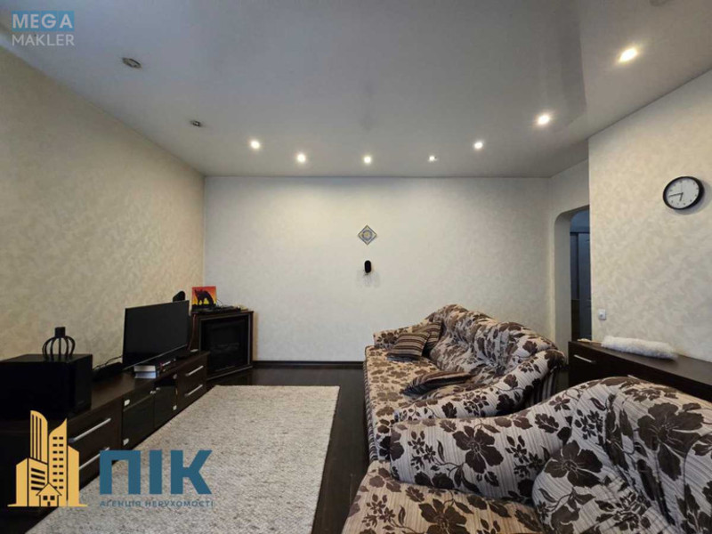 Продаж 2 кімнатної квартири (67/37/12), 15 пов. 17 пов. будинку, <a class="location-link" href="/kiev/" title="Недвижимость Київ">Київ</a>, <a class="location-link" href="/kiev/goloseevskij/" title="Недвижимость Голосіївський район">Голосіївський р-н</a>, Василия Касияна ул., 2/1 (изображение 5)