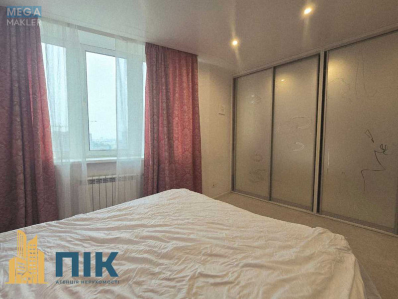 Продаж 2 кімнатної квартири (67/37/12), 15 пов. 17 пов. будинку, <a class="location-link" href="/kiev/" title="Недвижимость Київ">Київ</a>, <a class="location-link" href="/kiev/goloseevskij/" title="Недвижимость Голосіївський район">Голосіївський р-н</a>, Василия Касияна ул., 2/1 (изображение 7)