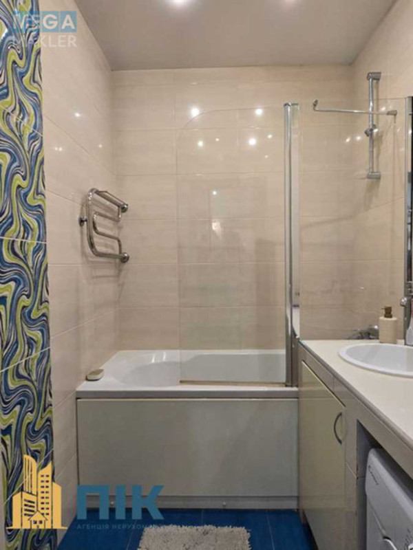 Продаж 2 кімнатної квартири (67/37/12), 15 пов. 17 пов. будинку, <a class="location-link" href="/kiev/" title="Недвижимость Київ">Київ</a>, <a class="location-link" href="/kiev/goloseevskij/" title="Недвижимость Голосіївський район">Голосіївський р-н</a>, Василия Касияна ул., 2/1 (изображение 16)