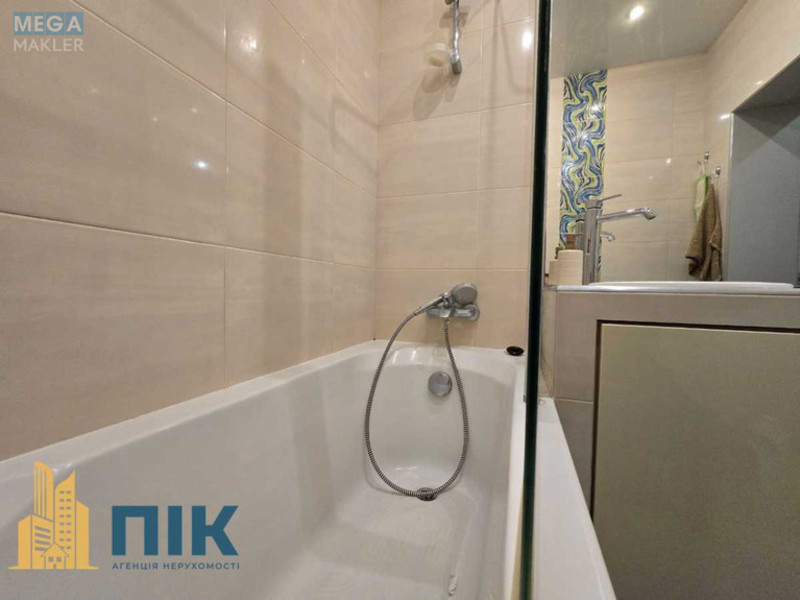 Продаж 2 кімнатної квартири (67/37/12), 15 пов. 17 пов. будинку, <a class="location-link" href="/kiev/" title="Недвижимость Київ">Київ</a>, <a class="location-link" href="/kiev/goloseevskij/" title="Недвижимость Голосіївський район">Голосіївський р-н</a>, Василия Касияна ул., 2/1 (изображение 18)