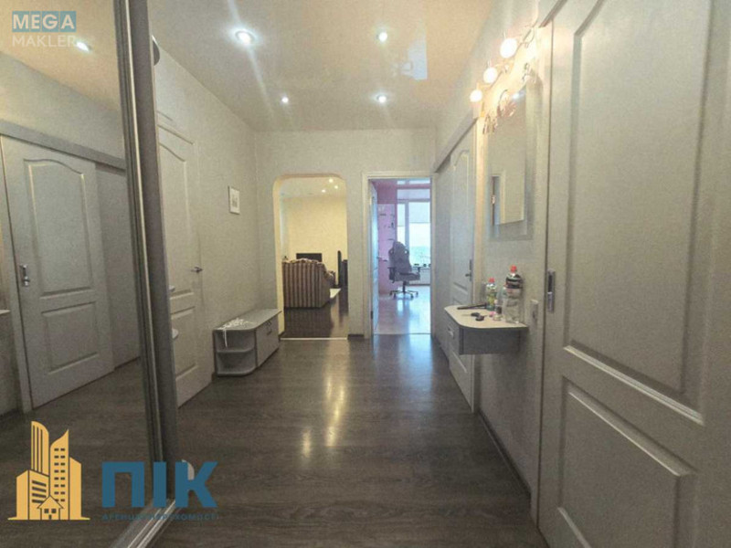 Продаж 2 кімнатної квартири (67/37/12), 15 пов. 17 пов. будинку, <a class="location-link" href="/kiev/" title="Недвижимость Київ">Київ</a>, <a class="location-link" href="/kiev/goloseevskij/" title="Недвижимость Голосіївський район">Голосіївський р-н</a>, Василия Касияна ул., 2/1 (изображение 20)