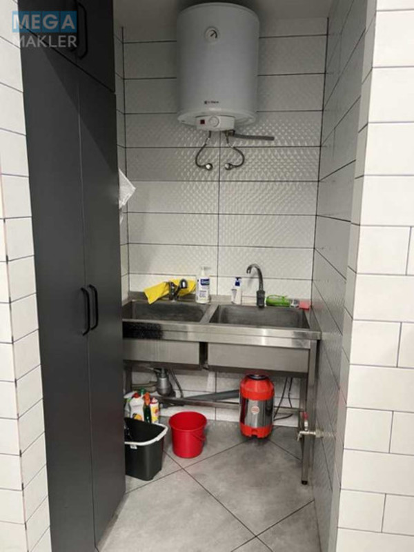 Продаж комерційної нерухомості, 40 кв.м, <a class="location-link" href="/kiev/" title="Недвижимость Київ">Київ</a>, <a class="location-link" href="/kiev/goloseevskij/" title="Недвижимость Голосіївський район">Голосіївський р-н</a>, Михайла Максимовича вул., 26 (изображение 5)