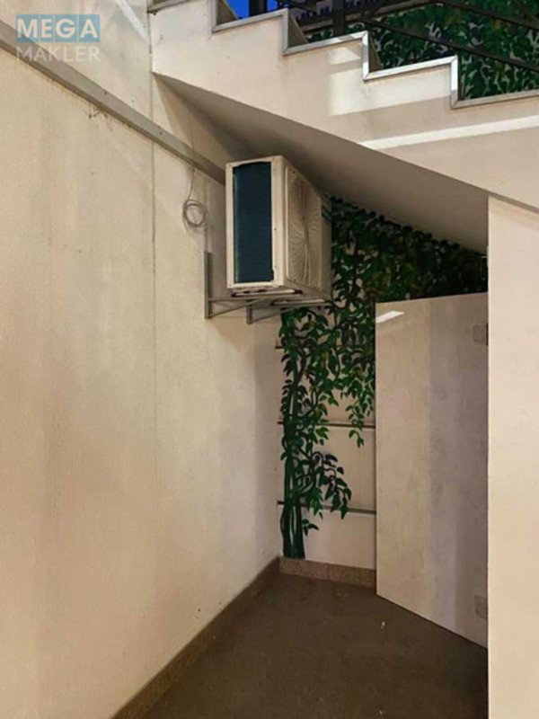 Продаж комерційної нерухомості, 40 кв.м, <a class="location-link" href="/kiev/" title="Недвижимость Київ">Київ</a>, <a class="location-link" href="/kiev/goloseevskij/" title="Недвижимость Голосіївський район">Голосіївський р-н</a>, Михайла Максимовича вул., 26 (изображение 9)