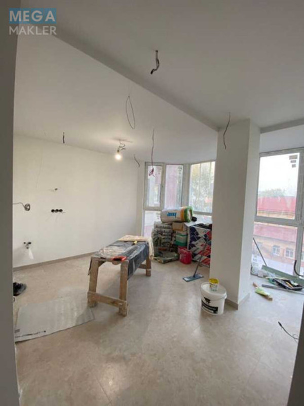 Продаж комерційної нерухомості, 74 кв.м, под офис, <a class="location-link" href="/kiev/" title="Недвижимость Київ">Київ</a>, <a class="location-link" href="/kiev/solomenskij/" title="Недвижимость Солом'янський район">Солом'янський р-н</a>, Митрополита Василя Липківського вул., 33а (изображение 8)