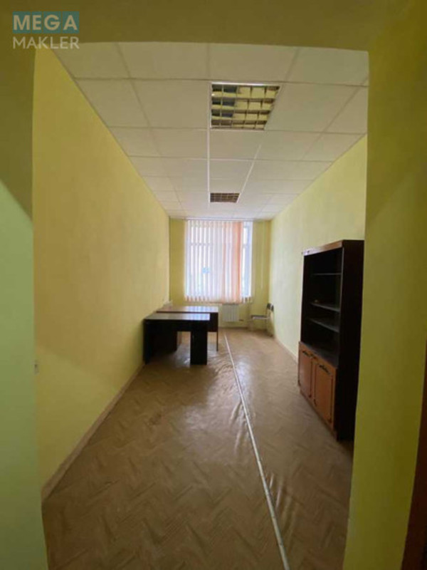 Продаж комерційної нерухомості, 433 кв.м, под офис, <a class="location-link" href="/kiev/" title="Недвижимость Київ">Київ</a>, <a class="location-link" href="/kiev/podolskij/" title="Недвижимость Подільський район">Подільський р-н</a>, Кирилівська вул., 160 (изображение 5)