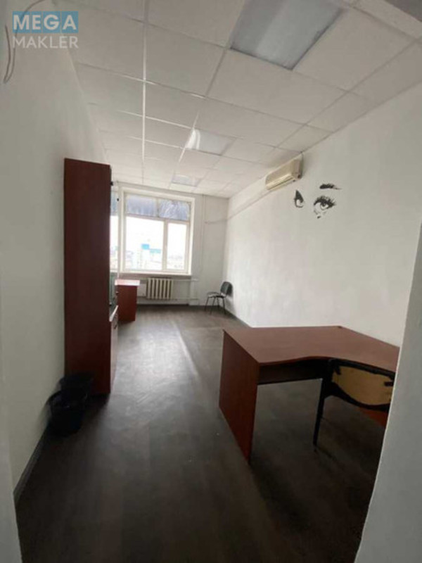 Продаж комерційної нерухомості, 433 кв.м, под офис, <a class="location-link" href="/kiev/" title="Недвижимость Київ">Київ</a>, <a class="location-link" href="/kiev/podolskij/" title="Недвижимость Подільський район">Подільський р-н</a>, Кирилівська вул., 160 (изображение 6)