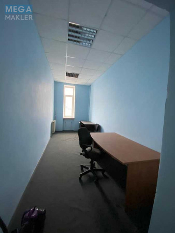 Продаж комерційної нерухомості, 433 кв.м, под офис, <a class="location-link" href="/kiev/" title="Недвижимость Київ">Київ</a>, <a class="location-link" href="/kiev/podolskij/" title="Недвижимость Подільський район">Подільський р-н</a>, Кирилівська вул., 160 (изображение 7)