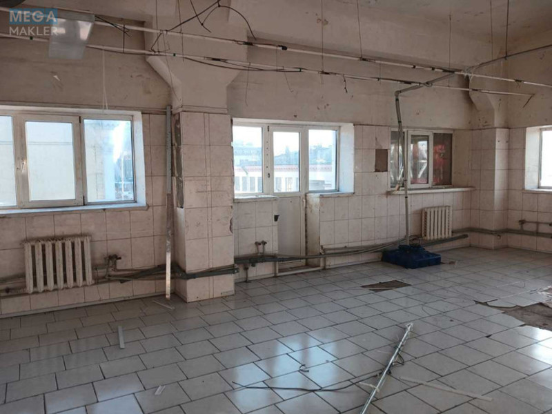 Оренда окремої будівлі/побудови, 121 кв.м, под производство, <a class="location-link" href="/kiev/" title="Недвижимость Київ">Київ</a>, <a class="location-link" href="/kiev/solomenskij/" title="Недвижимость Солом'янський район">Солом'янський р-н</a>, Вокзальная пл., 3 (изображение 6)