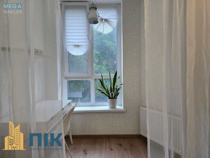 Продаж 2 кімнатної квартири (61/27/13), 3 пов. 25 пов. будинку, <a class="location-link" href="/kiev/" title="Недвижимость Київ">Київ</a>, <a class="location-link" href="/kiev/solomenskij/" title="Недвижимость Солом'янський район">Солом'янський р-н</a>, Новополевая ул., 2/1 (изображение 10)