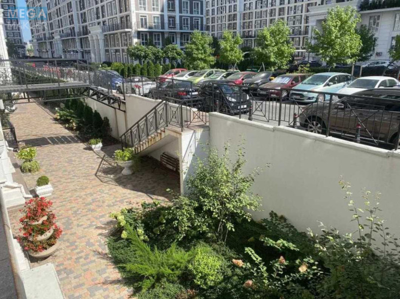 Оренда комерційної нерухомості, 94 кв.м, под магазин, <a class="location-link" href="/kiev/" title="Недвижимость Київ">Київ</a>, <a class="location-link" href="/kiev/goloseevskij/" title="Недвижимость Голосіївський район">Голосіївський р-н</a>, Михайла Максимовича вул., 26 (изображение 8)
