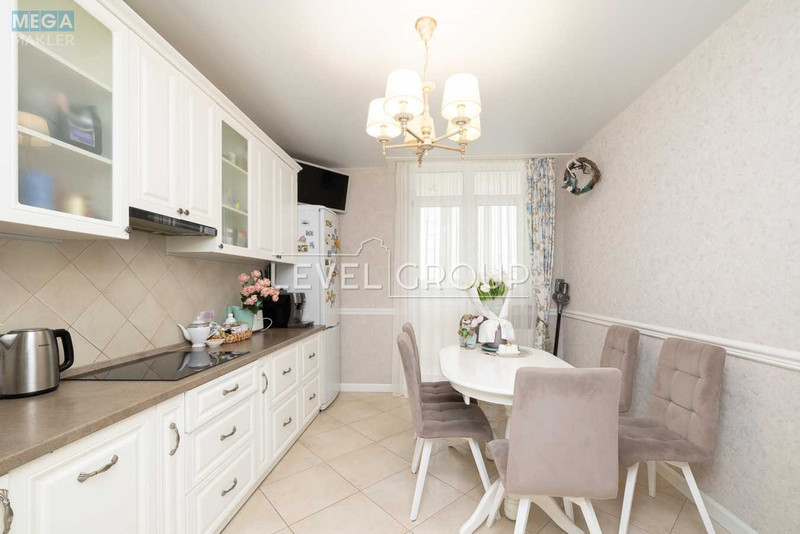 Продаж 2 кімнатної квартири (72/34/16), 14 пов. 25 пов. будинку, <a class="location-link" href="/kiev/" title="Недвижимость Київ">Київ</a>, <a class="location-link" href="/kiev/dneprovskij/" title="Недвижимость Дніпровський район">Дніпровський р-н</a>, Воскресенська вул., 16Б (изображение 8)