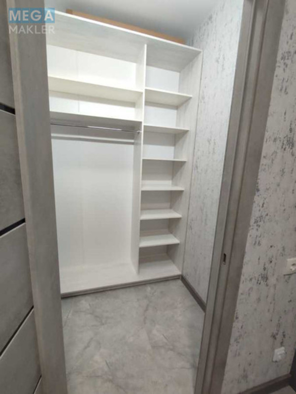 Оренда 1 кімнатної квартири, <a class="location-link" href="/kiev/" title="Недвижимость Київ">Київ</a>, <a class="location-link" href="/kiev/goloseevskij/" title="Недвижимость Голосіївський район">Голосіївський р-н</a>, Академика Заболотного ул., 148б (изображение 12)