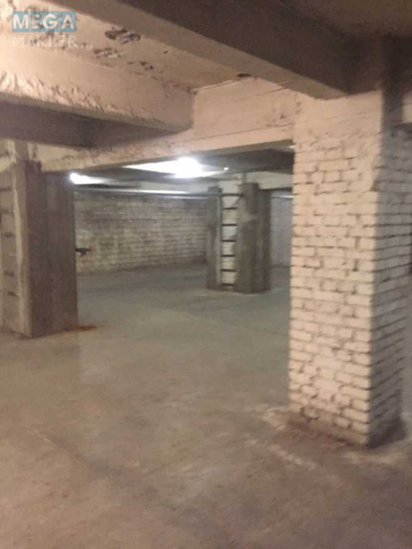 Оренда комерційної нерухомості, 393 кв.м, под склад, <a class="location-link" href="/kiev/" title="Недвижимость Київ">Київ</a>, <a class="location-link" href="/kiev/solomenskij/" title="Недвижимость Солом'янський район">Солом'янський р-н</a>, Радищева ул. (изображение 5)