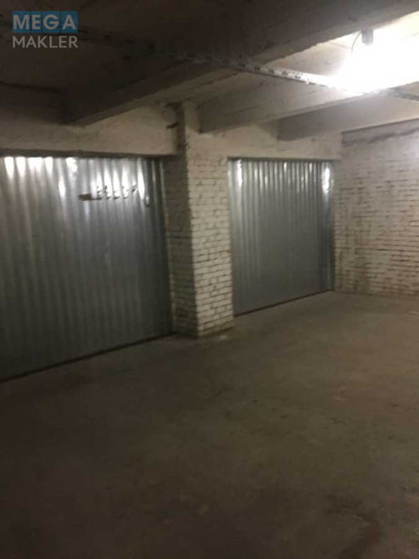 Оренда комерційної нерухомості, 393 кв.м, под склад, <a class="location-link" href="/kiev/" title="Недвижимость Київ">Київ</a>, <a class="location-link" href="/kiev/solomenskij/" title="Недвижимость Солом'янський район">Солом'янський р-н</a>, Радищева ул. (изображение 10)
