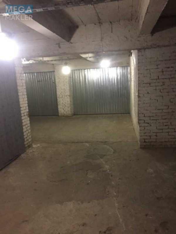 Оренда комерційної нерухомості, 393 кв.м, под склад, <a class="location-link" href="/kiev/" title="Недвижимость Київ">Київ</a>, <a class="location-link" href="/kiev/solomenskij/" title="Недвижимость Солом'янський район">Солом'янський р-н</a>, Радищева ул. (изображение 12)